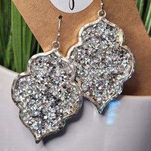 🎉HOST PICK! Silver Rhinestone Boho Earrings